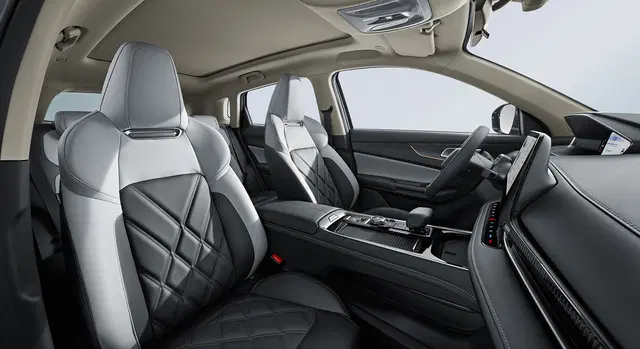 CS55 Plus PHEV Galería 06