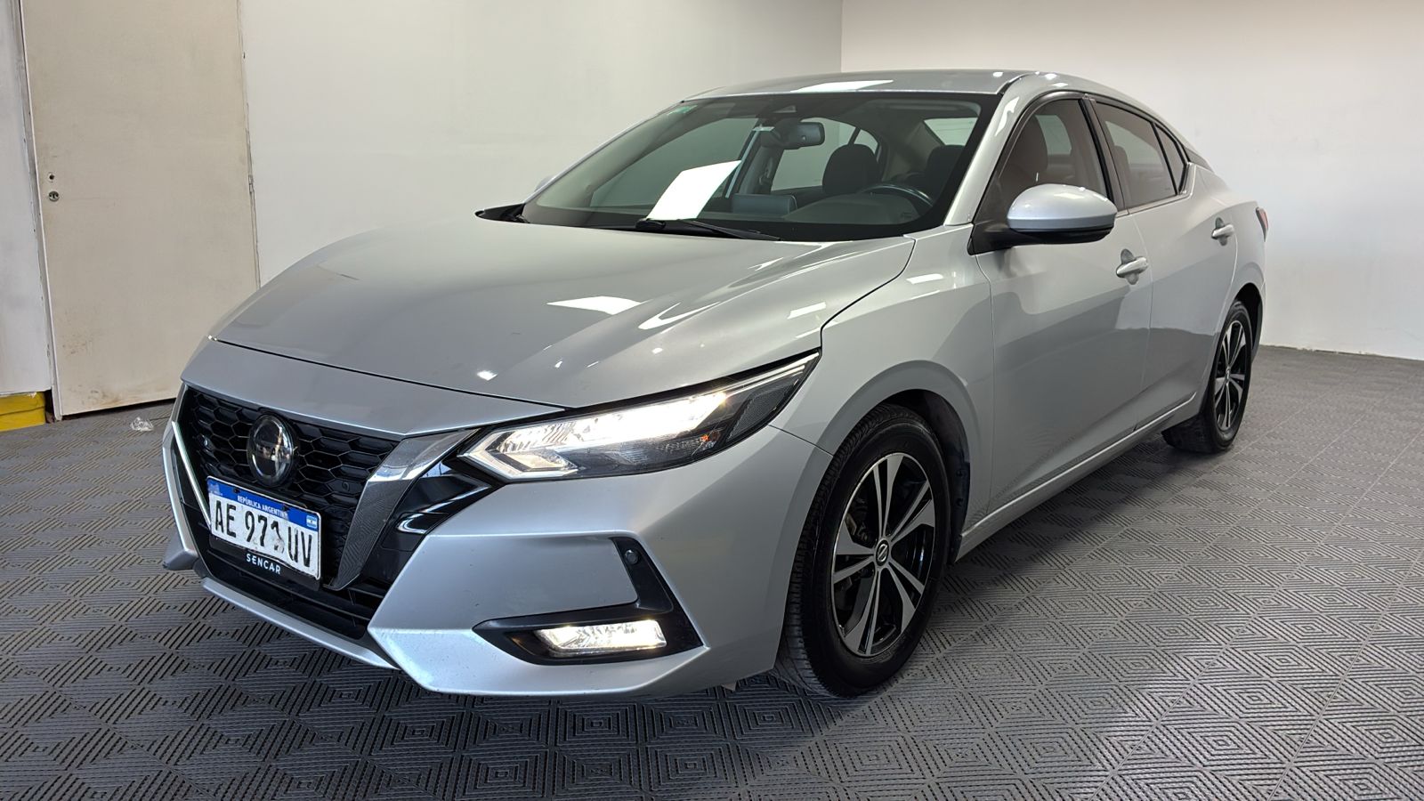 Nissan Sentra Advance mt 2.0