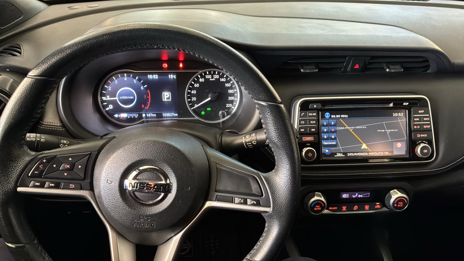 Foto 2 de Nissan Kicks Exclusive CVT F2