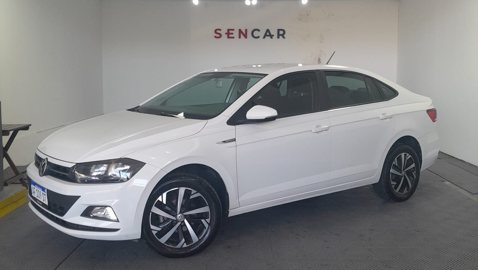 Volkswagen Virtus Conforline At