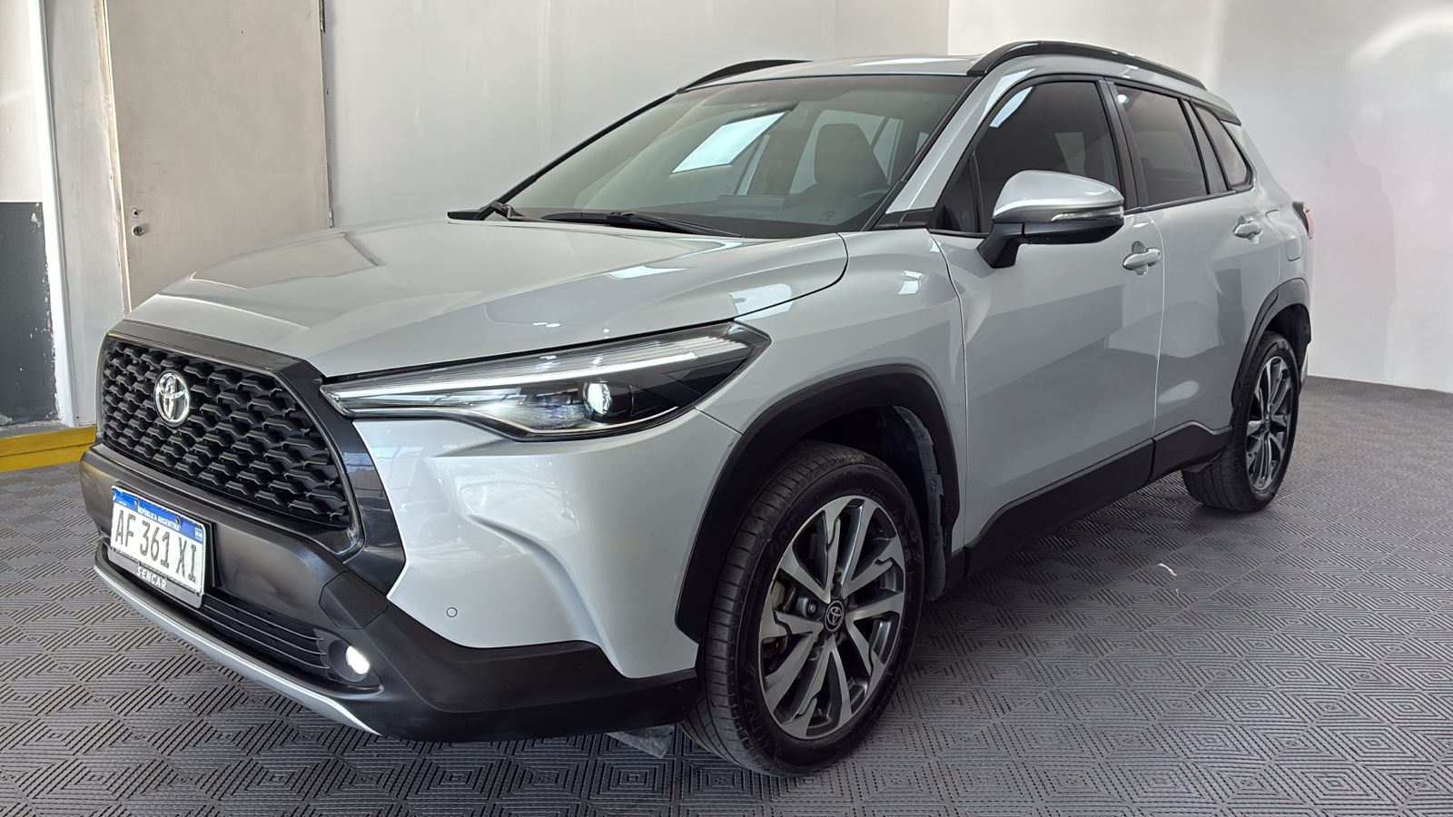 Toyota COROLLA CROSS XEI 2.0 CVT
