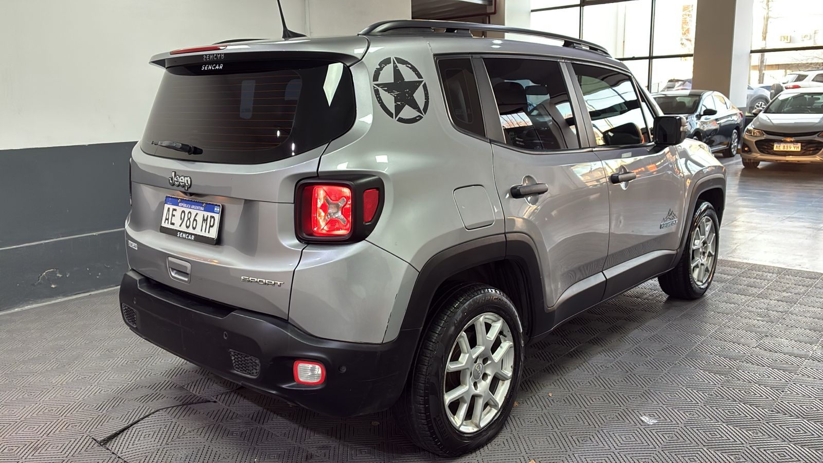 Foto 9 de Jeep Jeep Renegade 1.8l Sport