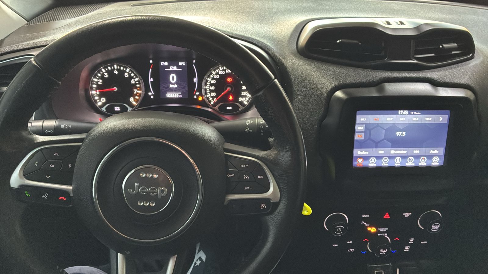 Foto 4 de Jeep Jeep Renegade 1.8l Sport