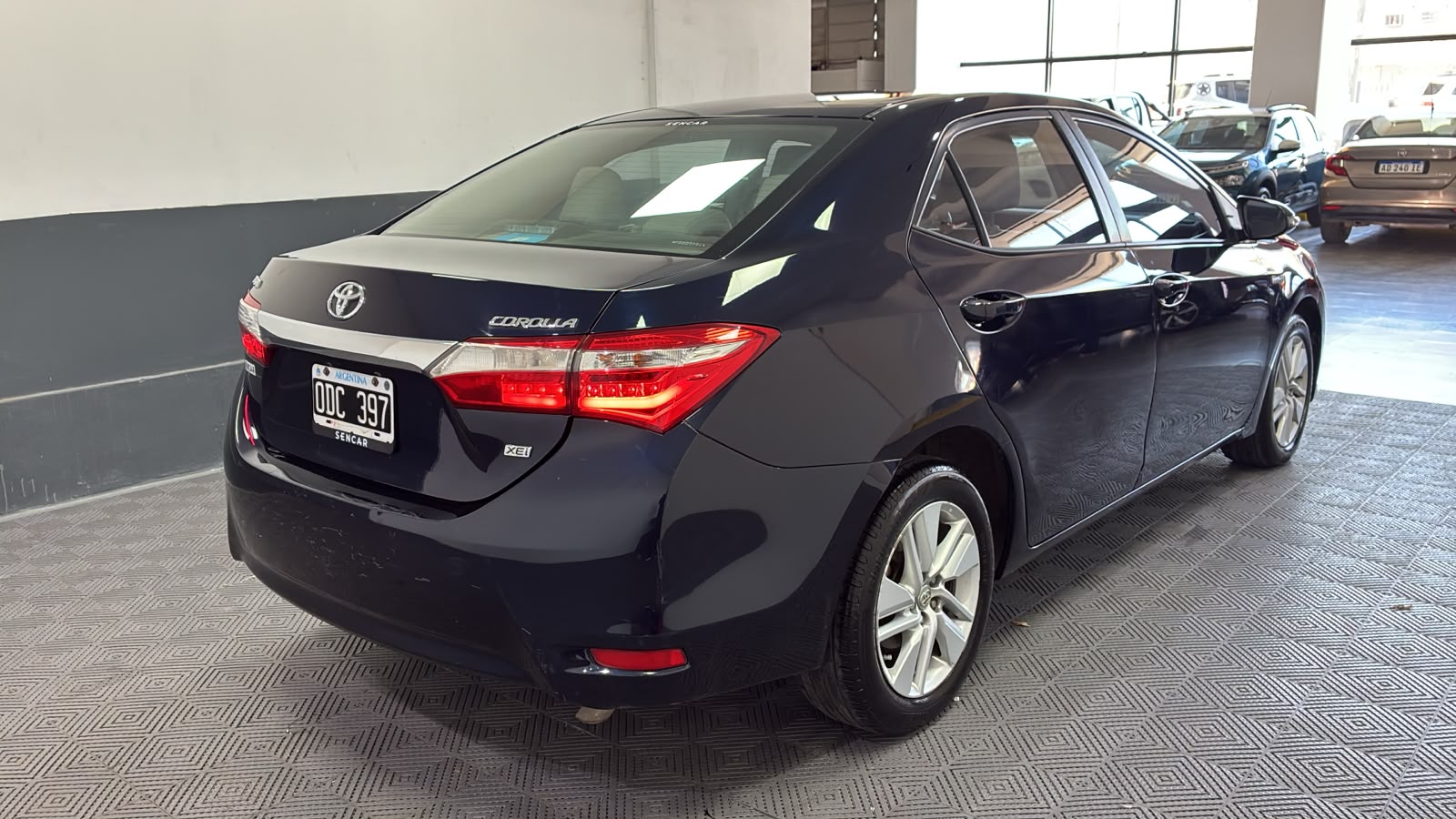 Foto 4 de Toyota Corolla Xei pack CVT 1.8