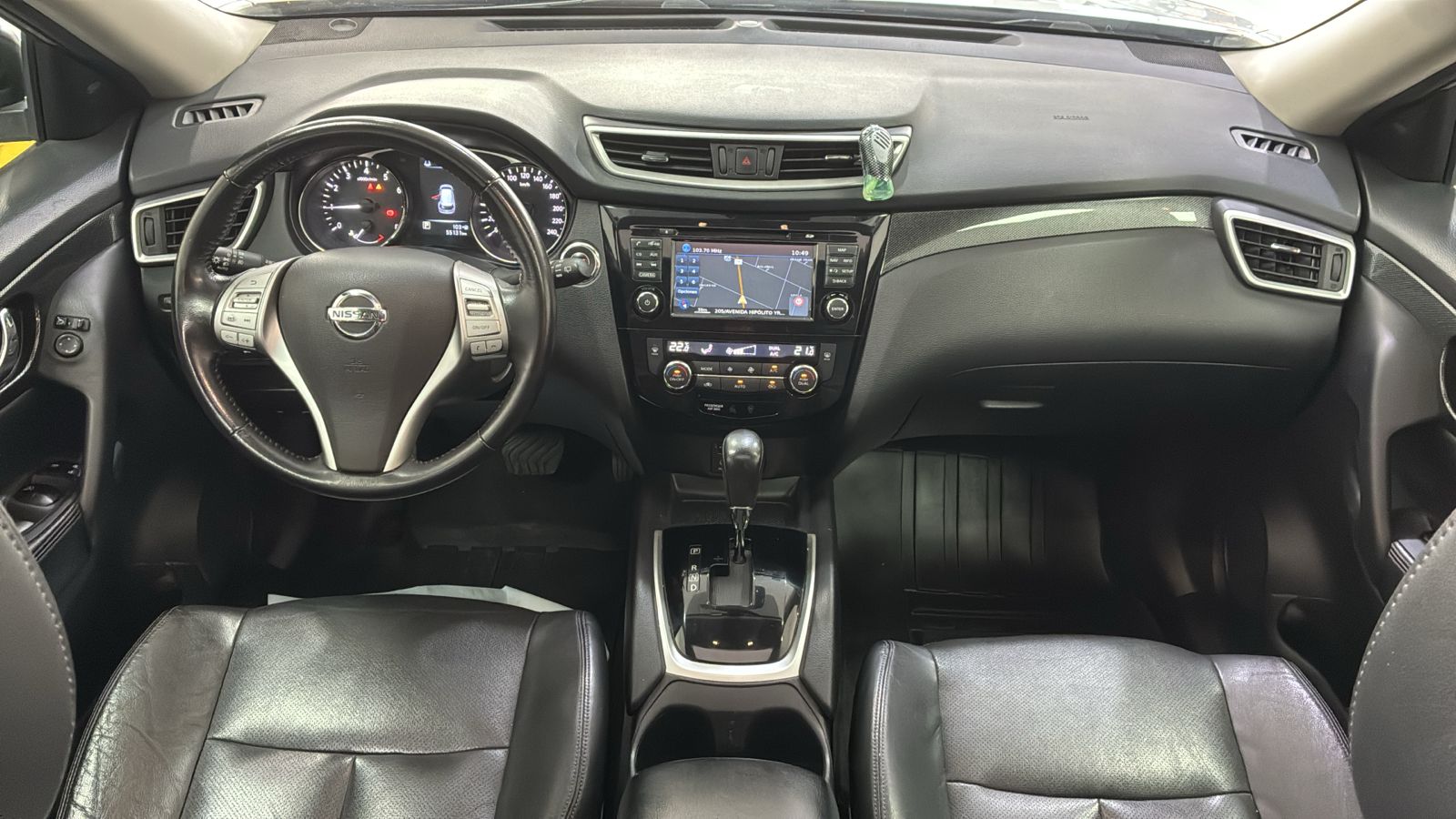 Foto 10 de Nissan X-trail Exclusive CVT